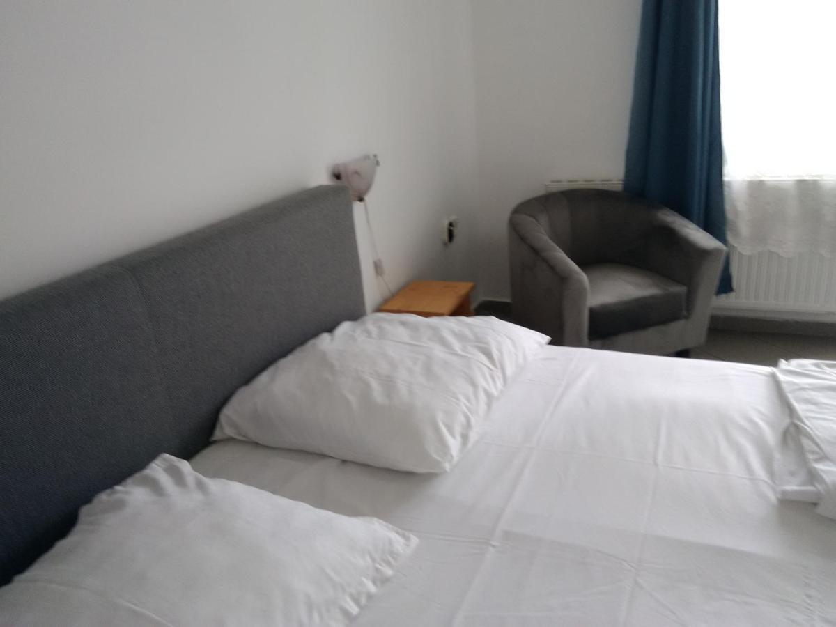 Paprika Vendeghaz Hotell Harkány Exteriör bild