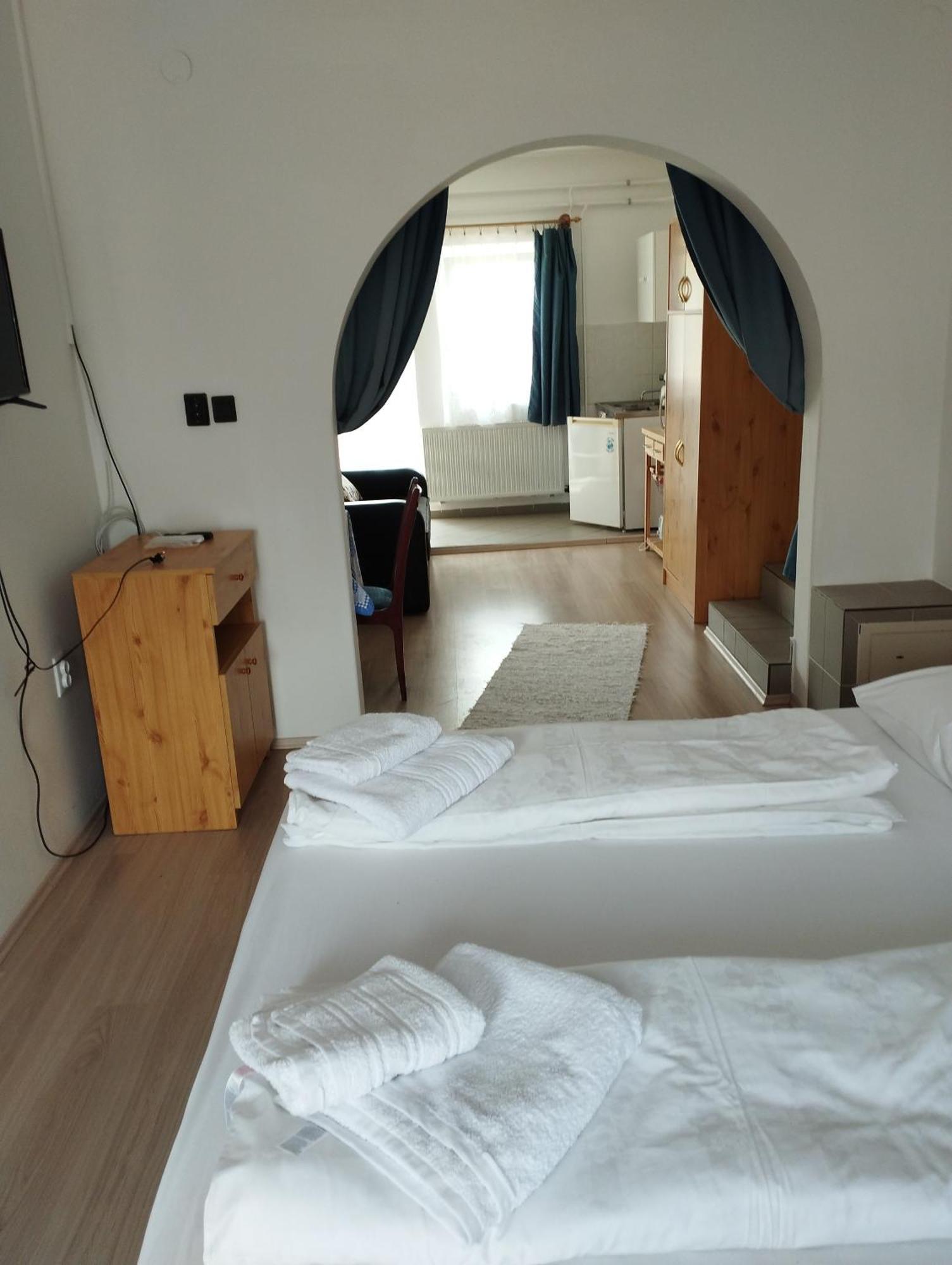 Paprika Vendeghaz Hotell Harkány Exteriör bild
